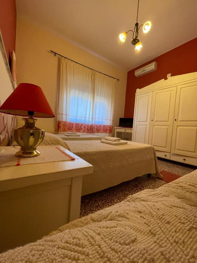 Fera5 Hotel Olbia Buitenkant foto