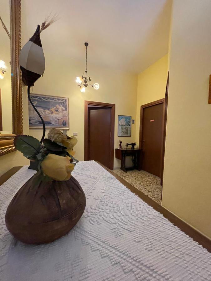 Fera5 Hotel Olbia Buitenkant foto